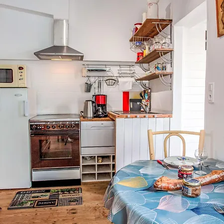 Vakantiehuis Norecic-2 By Interhome