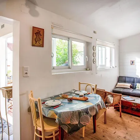 Vakantiehuis Norecic-2 By Interhome *